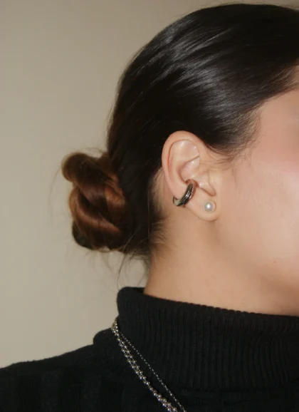 Glamorous Earcuff