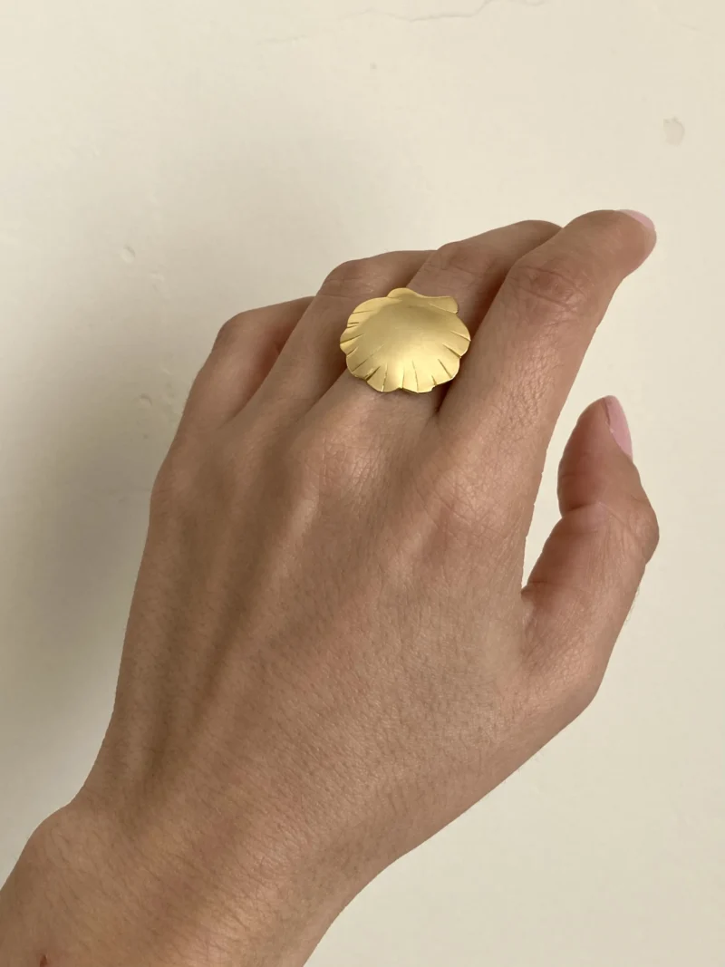 Concha Marina Ring – Juliana Urbano Accesorios & Moda